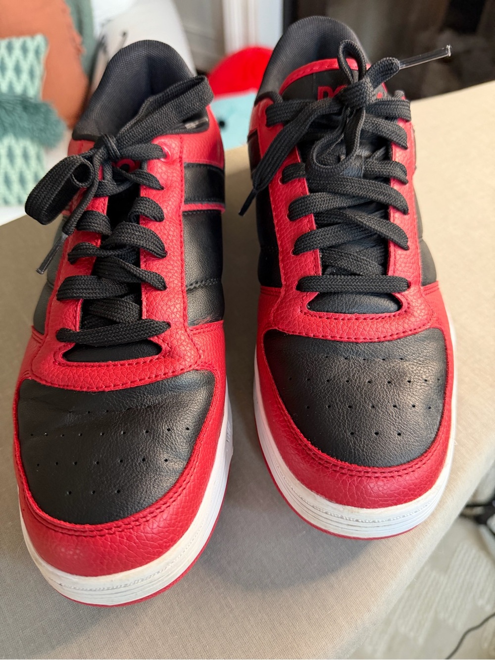 PONY Shoes Mens Size 8 Low Top Sneakers Black Red Bred Retro Basketball